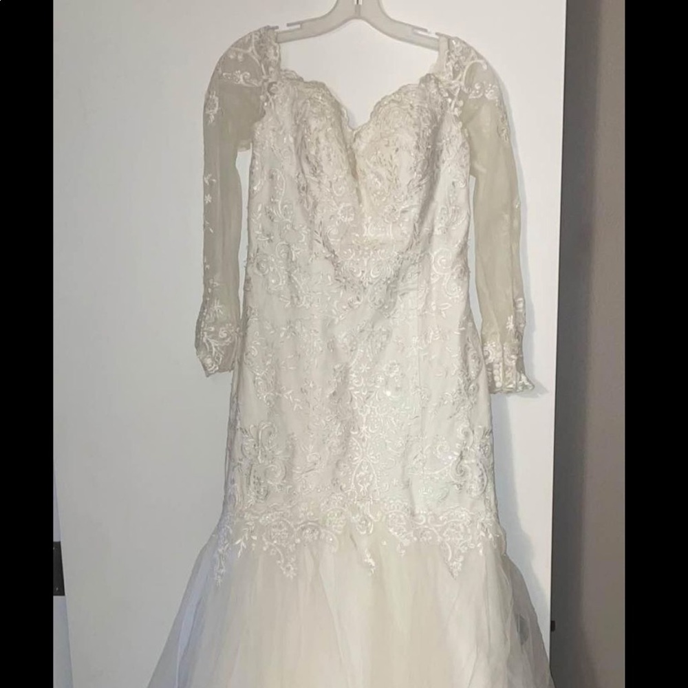 Never worn